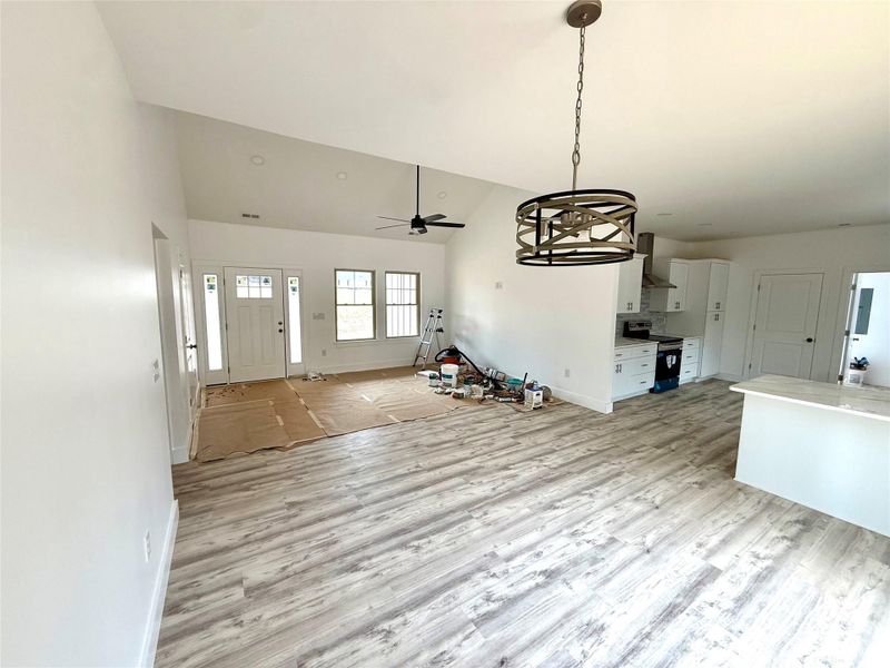 Spacious, unfurnished interior of a new home in , Hickory (Image 11).