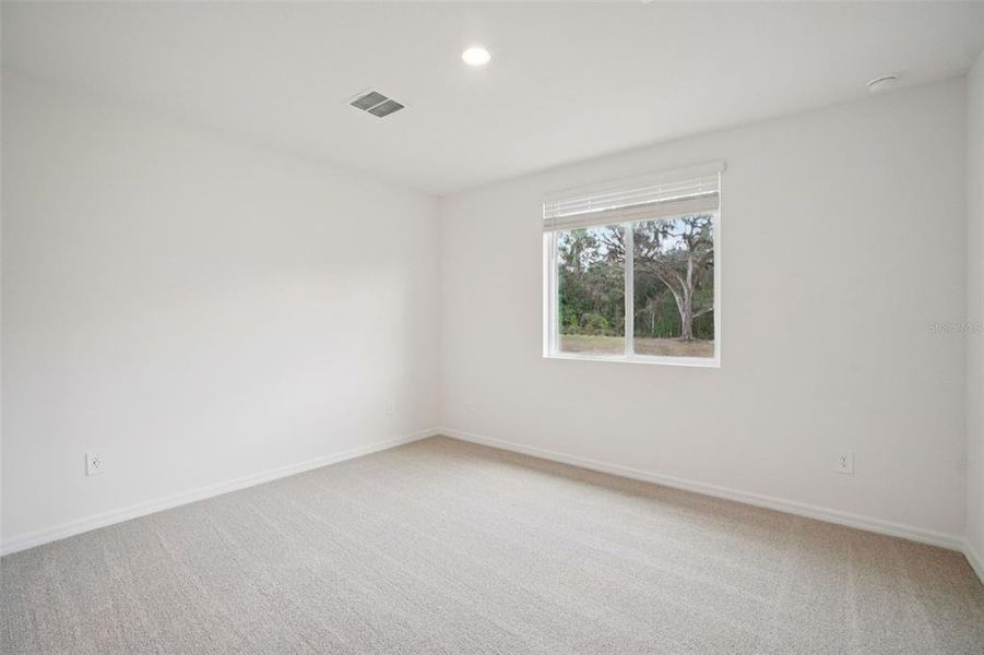 Spacious, unfurnished interior of a new home in Leyland Preserve - Classic Series, Brooksville (Image 17).