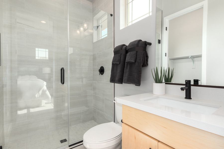 Furnished interior view inside a new home in Stonehaven, Glendale (Image 18).
