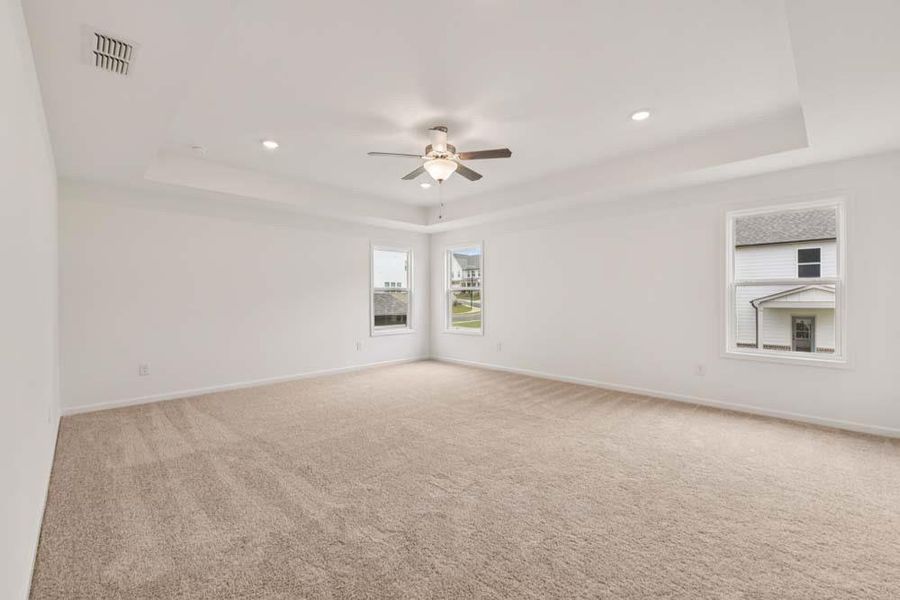 Spacious, unfurnished interior of a new home in Eastlyn Crossing, Flowery Branch (Image 17). Spacious, unfurnished interior of a new home in Eastlyn Crossing, Flowery Branch (Image 17).