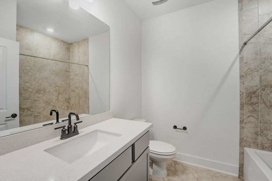 Furnished interior view inside a new home in Santa Rita Ranch, Liberty Hill (Image 15).
