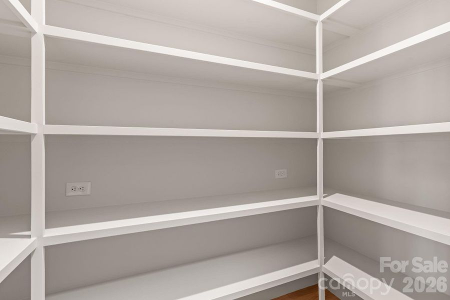 Spacious, unfurnished interior of a new home in , Charlotte (Image 27).