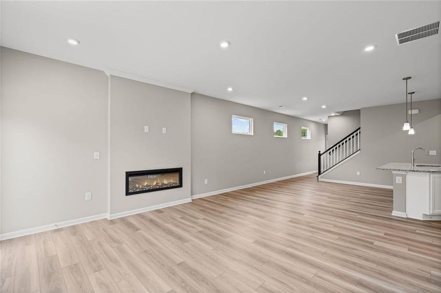Spacious, unfurnished interior of a new home in Villas at Gold Creek, Dawsonville (Image 14).