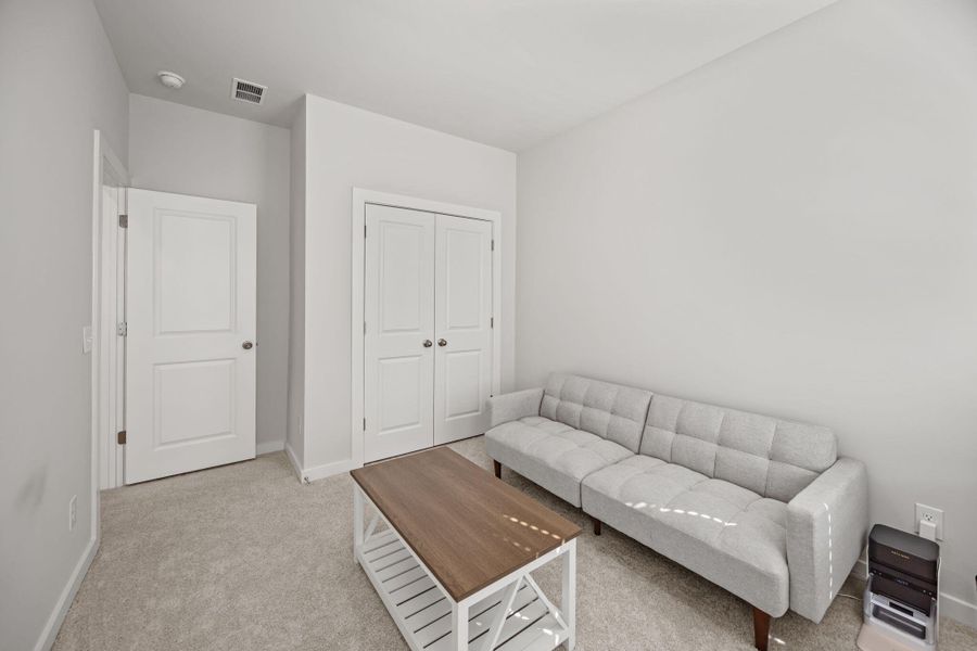 Furnished interior view inside a new home in , Hanahan (Image 33).