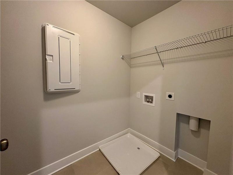 Spacious, unfurnished interior of a new home in Riversprings, Dacula (Image 21). Spacious, unfurnished interior of a new home in Riversprings, Dacula (Image 21).