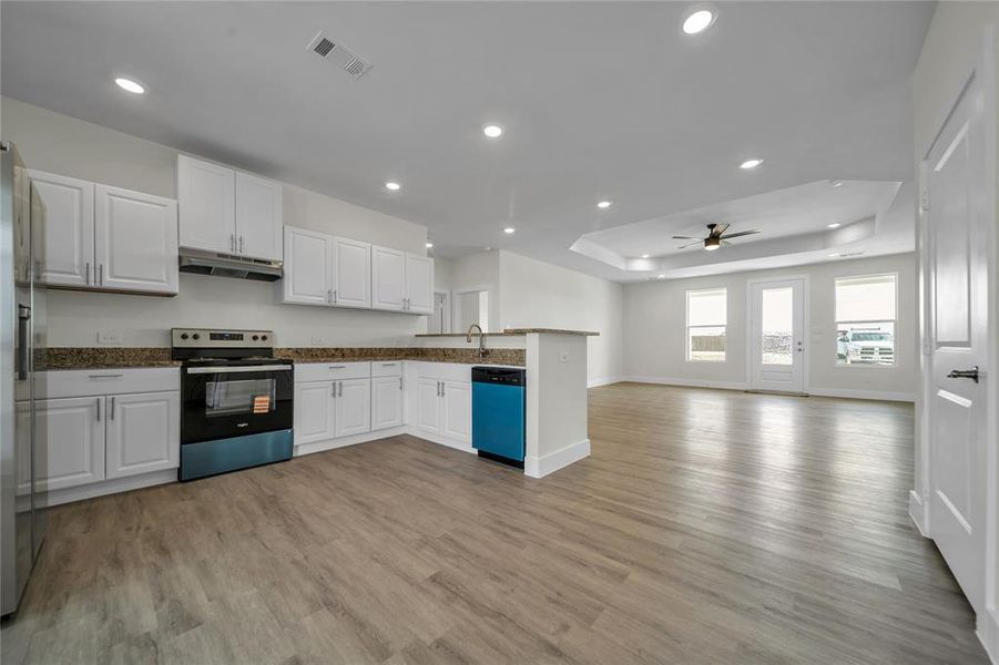 Image 17 of a home in .