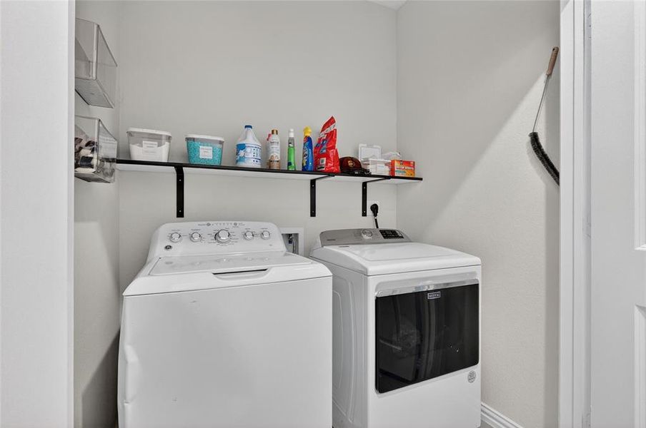 Close-up of interior finishes inside a home in , Fort Worth (Image 18).