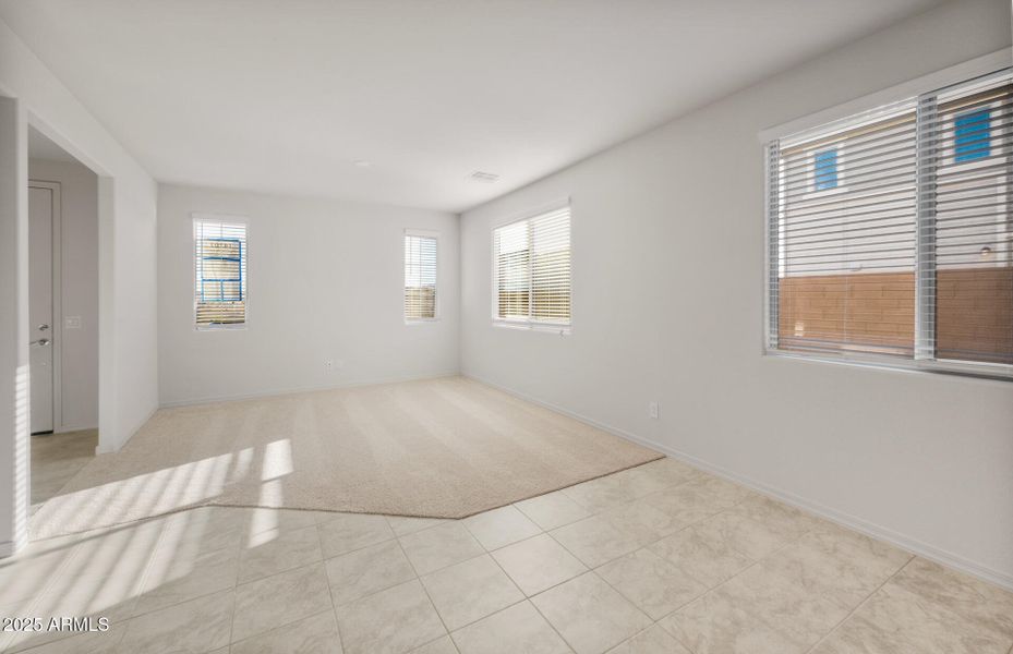 Cafe/Gathering Room Cafe/Gathering Room