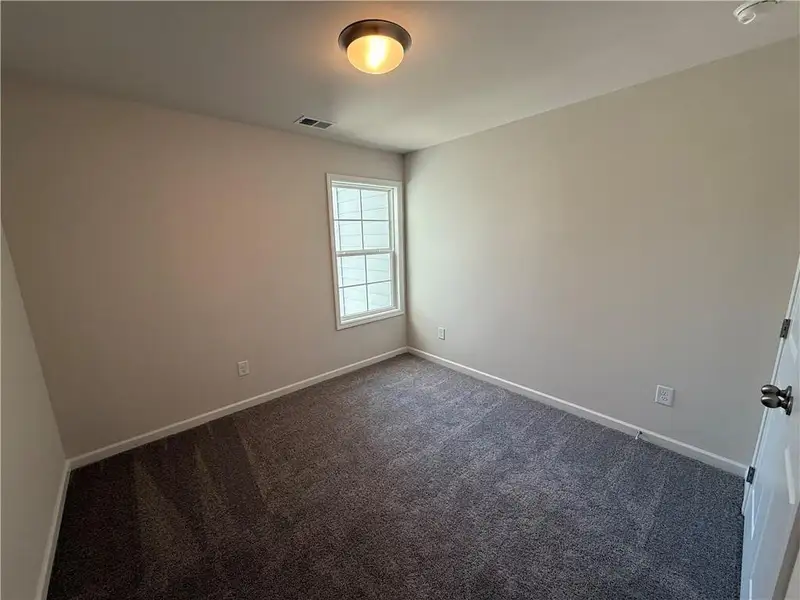 Spacious, unfurnished interior of a new home in Longview Run, Decatur (Image 10).
