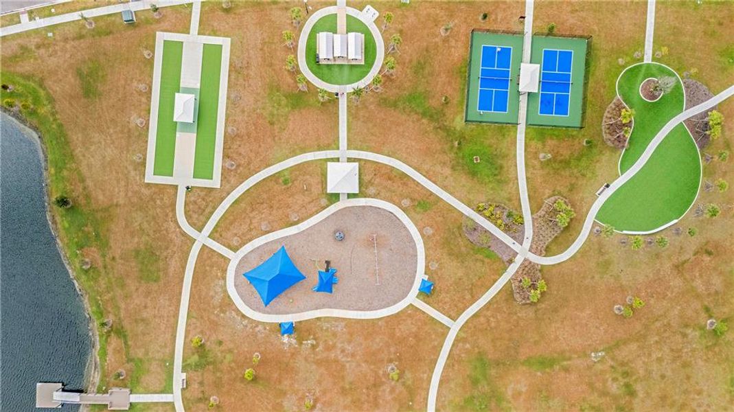 Community amenities in Hawkstone, Lithia (Image 48).