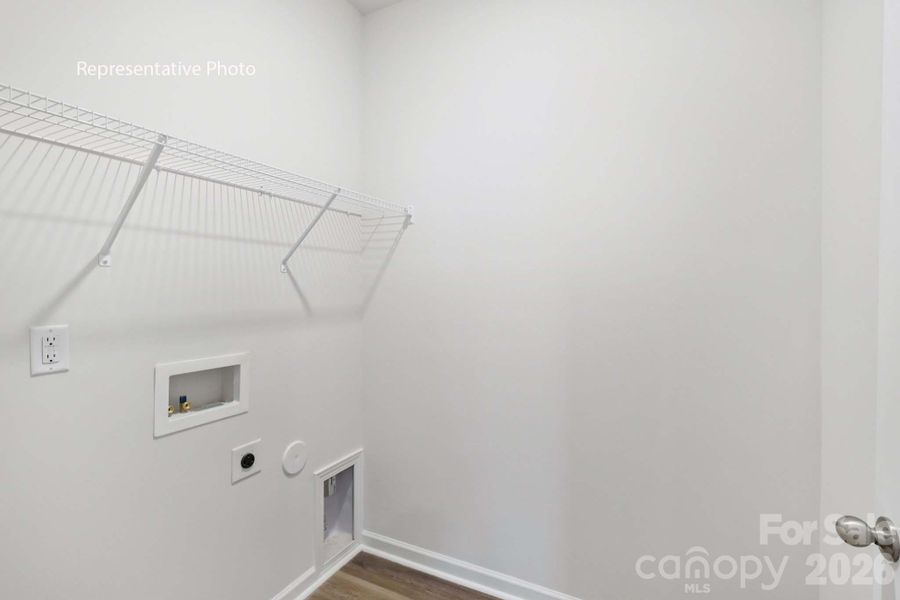 Spacious, unfurnished interior of a new home in Brinkley Ridge, Kings Mountain (Image 24).