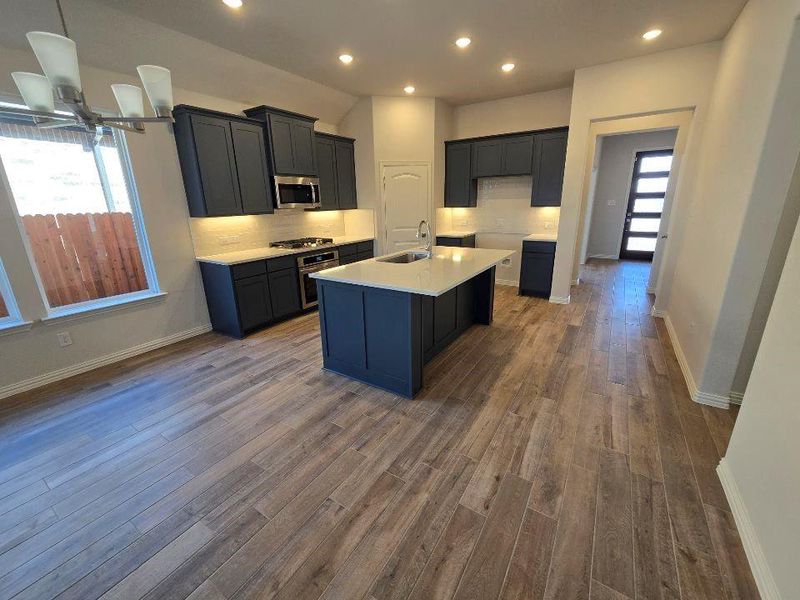 Furnished interior view inside a new home in Morningstar, Aledo (Image 5).