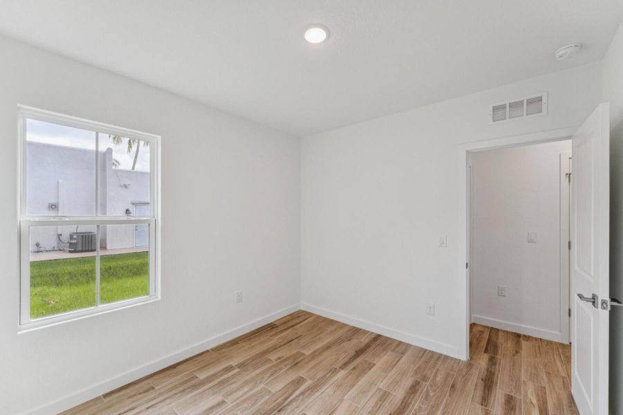 Spacious, unfurnished interior of a new home in , Port St. Lucie (Image 16). Spacious, unfurnished interior of a new home in , Port St. Lucie (Image 16).