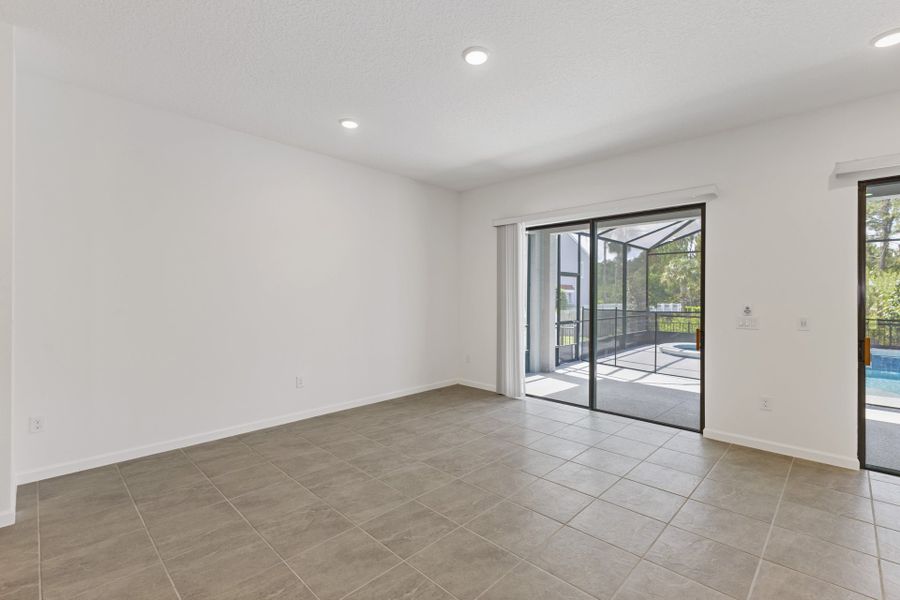 Representative unfurnished interior of a home built from the Reef by Park Square Residential in Paradiso Grande, Orlando (Image 12).