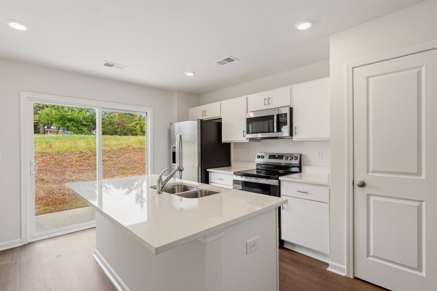 Furnished interior view inside a new home in Evergreen, Spartanburg (Image 12).