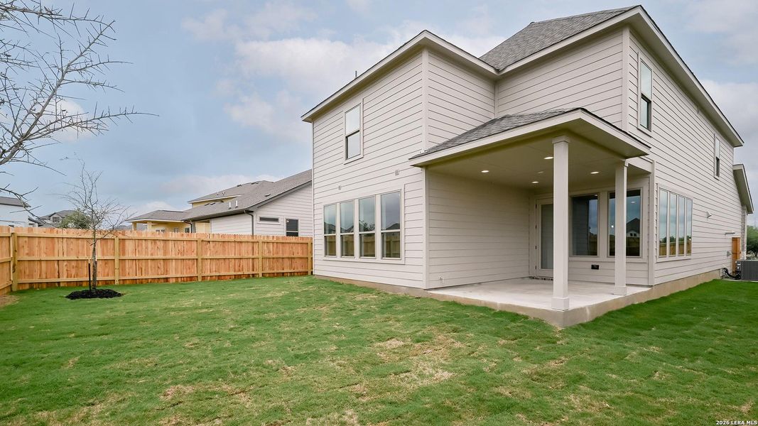 Exterior details and patio area of a home in The Parklands, Schertz (Image 4).