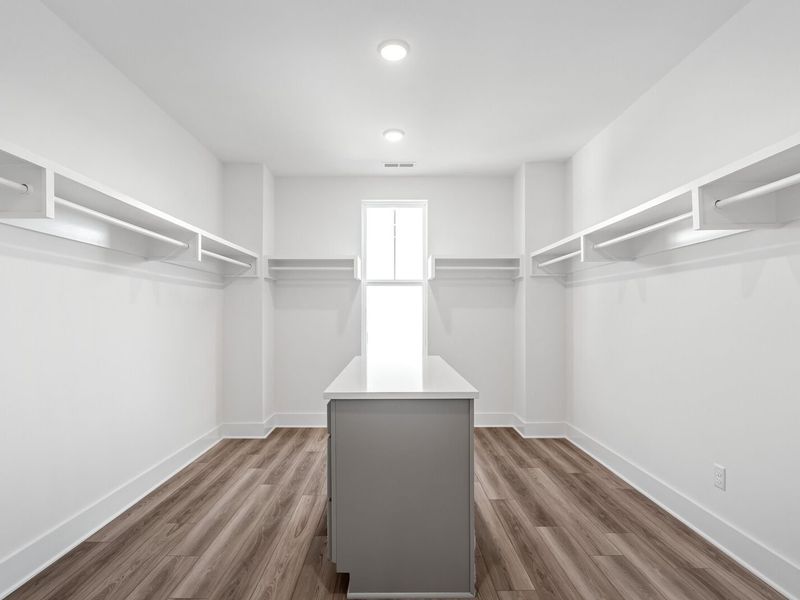 Spacious, unfurnished interior of a new home in Shelton Square, Murfreesboro (Image 41). Spacious, unfurnished interior of a new home in Shelton Square, Murfreesboro (Image 41).