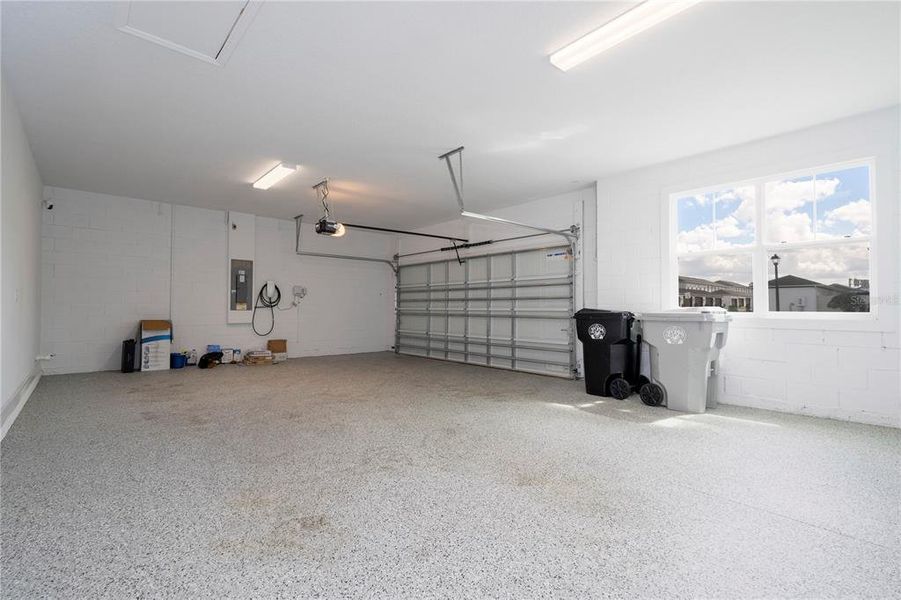 Spacious, unfurnished interior of a new home in , Apopka (Image 62).