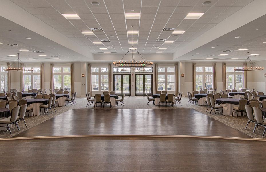 Community amenities in , Summerville (Image 71).