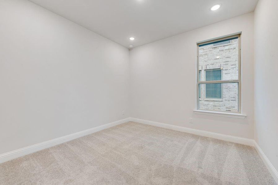Spacious, unfurnished interior of a new home in Valencia On The Lake, Little Elm (Image 38).