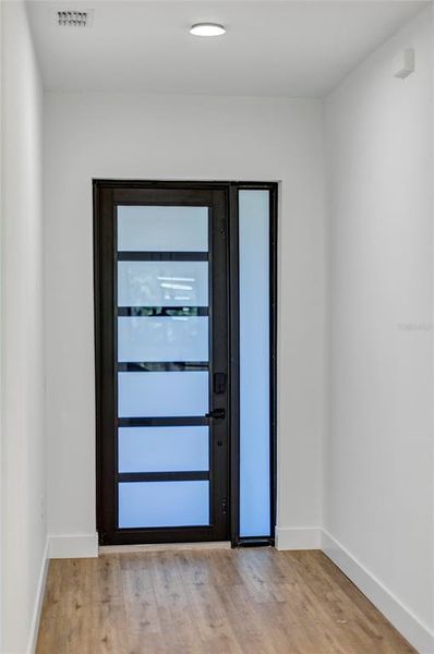 Spacious, unfurnished interior of a new home in , Port Charlotte (Image 53).