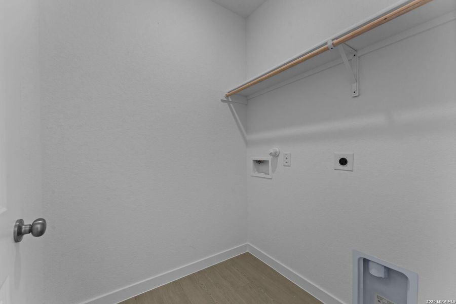 Spacious, unfurnished interior of a new home in Grace Valley, Marion (Image 16).