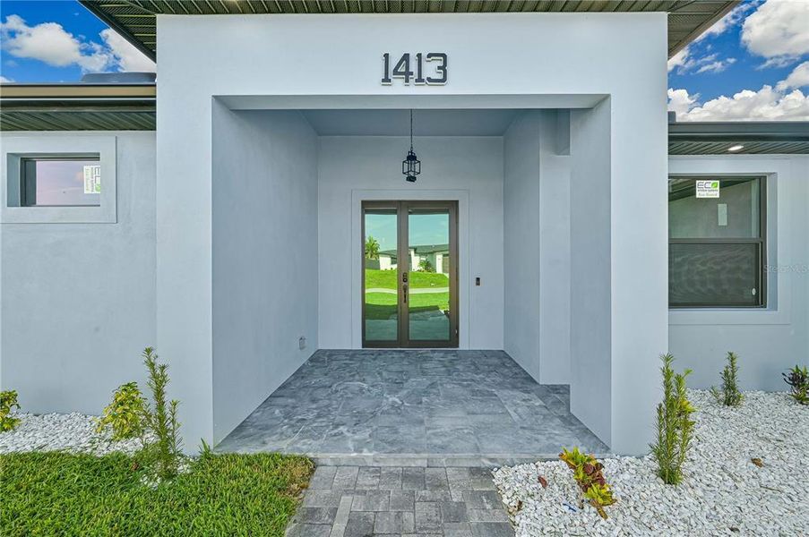 Exterior details and patio area of a home in , Cape Coral (Image 3). Exterior details and patio area of a home in , Cape Coral (Image 3).