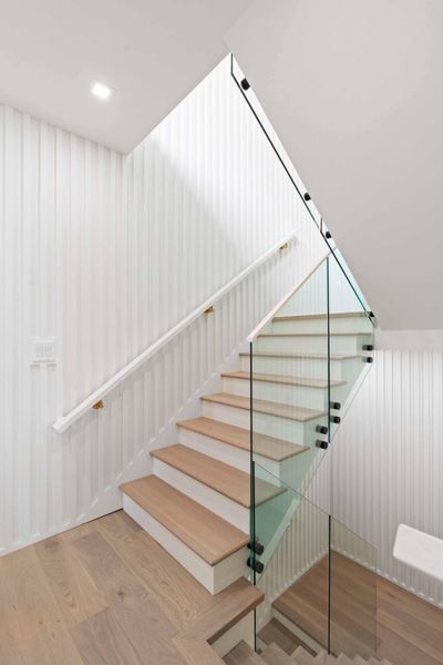 Spacious, unfurnished interior of a new home in , Isle Of Palms (Image 20).