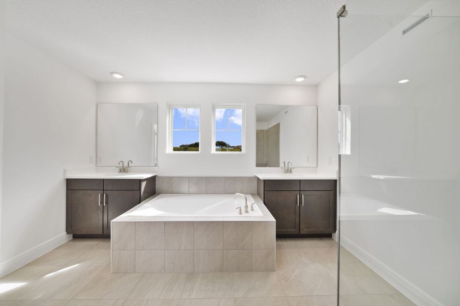 Furnished interior view inside a new home in Vintner Reserve, Clermont (Image 10).