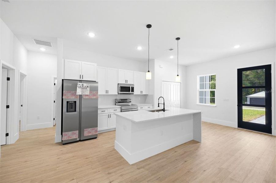 Furnished interior view inside a new home in , Ocala (Image 6).