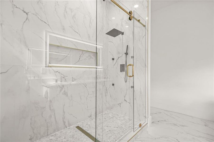 Image 53 of a home in .