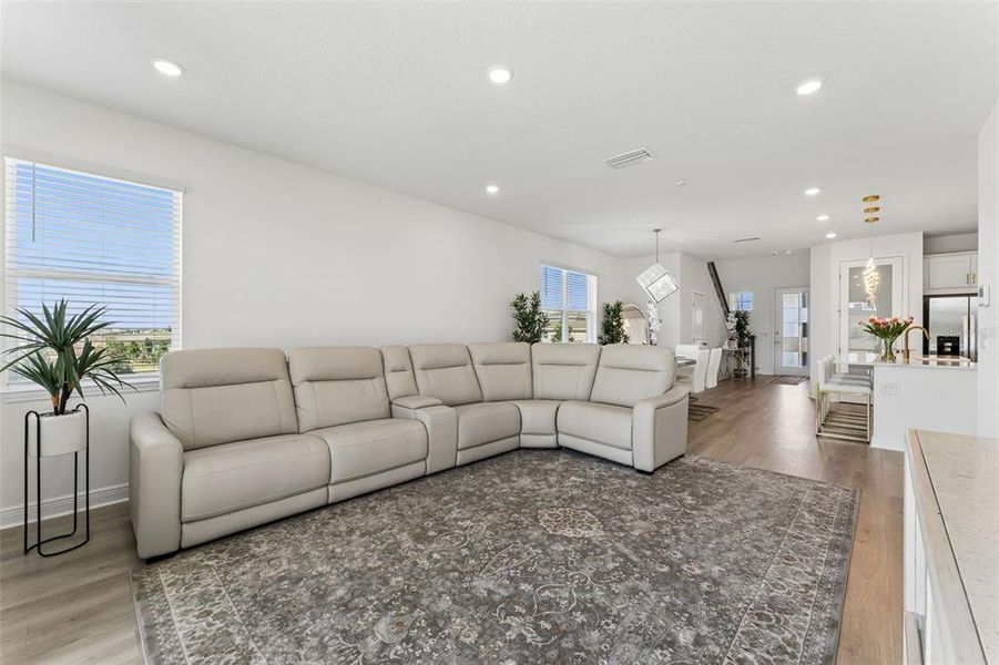 Furnished interior view inside a new home in Hills of Minneola, Minneola (Image 16).