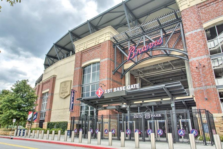 Image 10 of a home in .