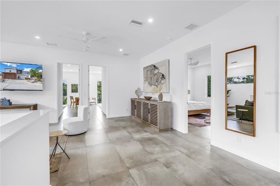 Furnished interior view inside a new home in , Sarasota (Image 19).