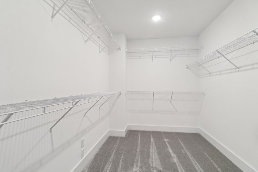 Representative unfurnished interior of a home built from the Ashbourne II by Great Southern Homes in Collins Cove, Chapin (Image 54).