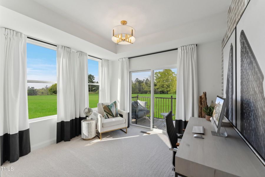 P_RAL_GRY_Tessa_INT_FLX_1