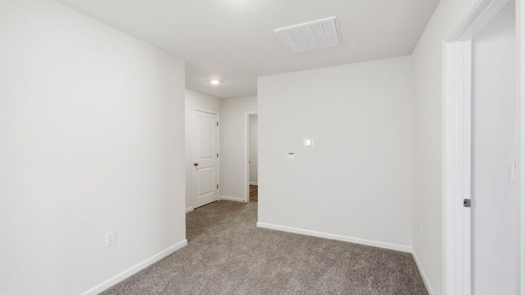 Spacious, unfurnished interior of a new home in Baxter Village, Boiling Springs (Image 24).