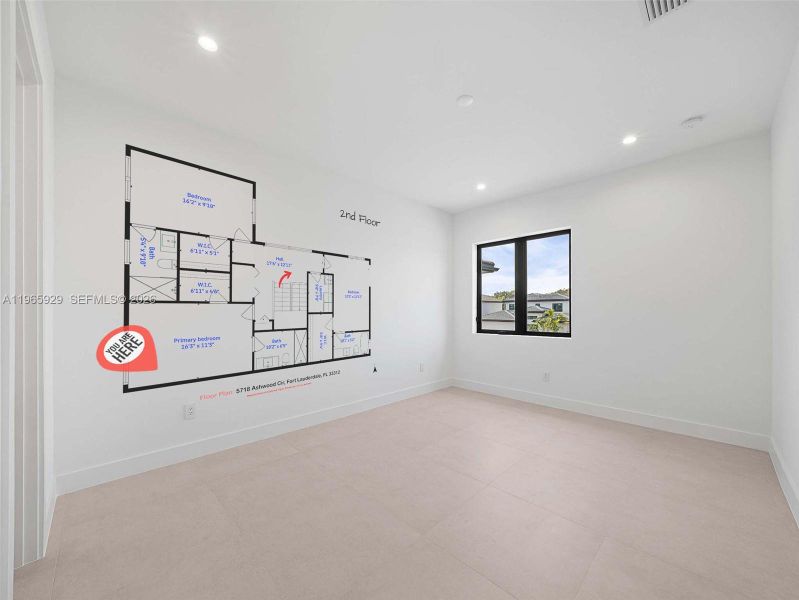 Spacious, unfurnished interior of a new home in , Hollywood (Image 85).