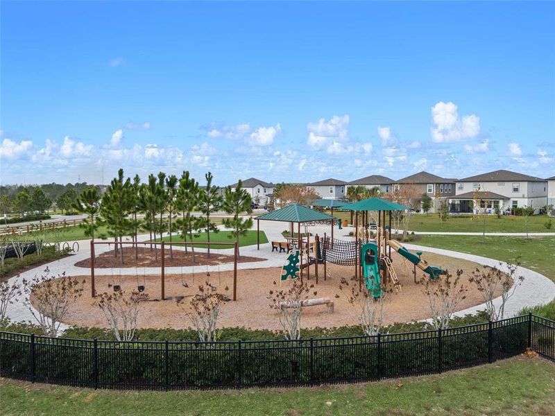 Community amenities in , Minneola (Image 33).