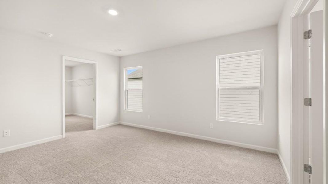 Spacious, unfurnished interior of a new home in Pointe Park, Union City (Image 12).