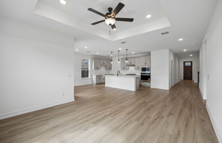 Spacious, unfurnished interior of a new home in Treeline, Justin (Image 21). Spacious, unfurnished interior of a new home in Treeline, Justin (Image 21).