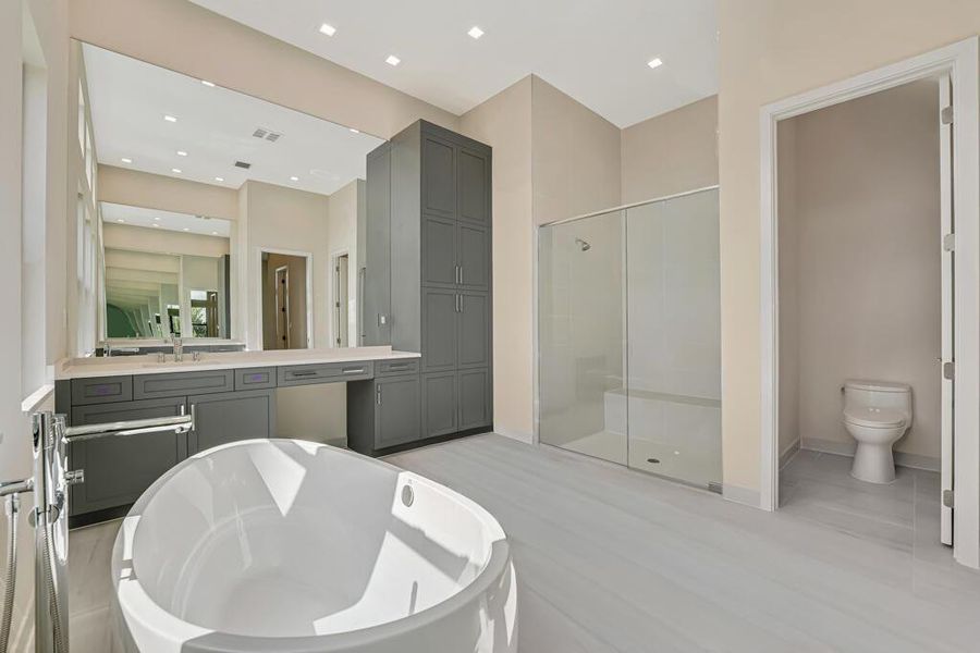 Furnished interior view inside a new home in Apex at Avenir, Palm Beach Gardens (Image 36). Furnished interior view inside a new home in Apex at Avenir, Palm Beach Gardens (Image 36).