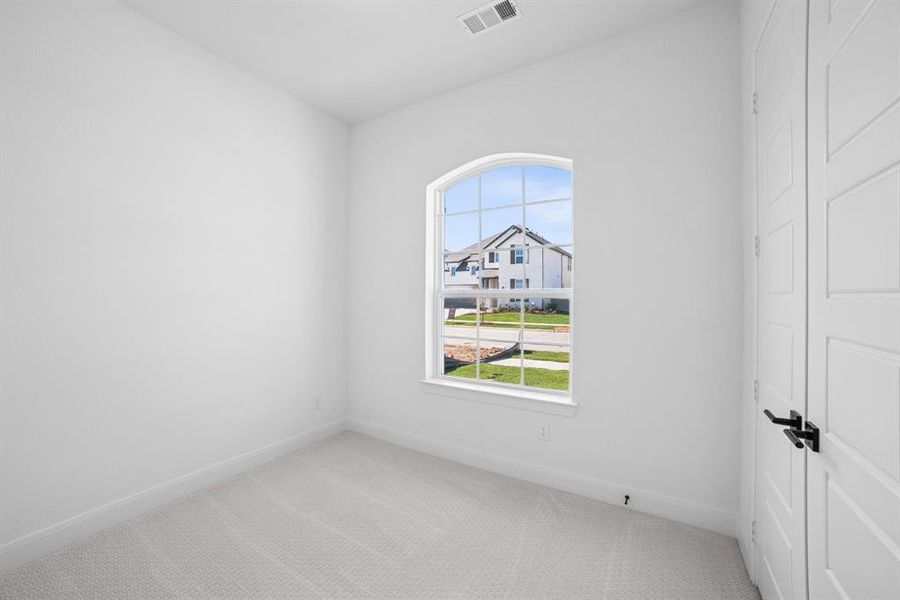 Spacious, unfurnished interior of a new home in Pecan Square - Gardens, Northlake (Image 17). Spacious, unfurnished interior of a new home in Pecan Square - Gardens, Northlake (Image 17).