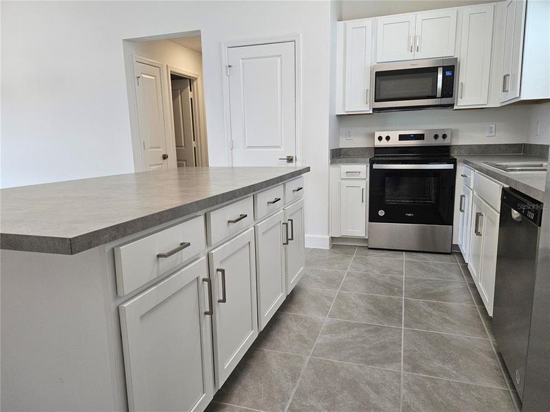 Furnished interior view inside a new home in , Clermont (Image 5).