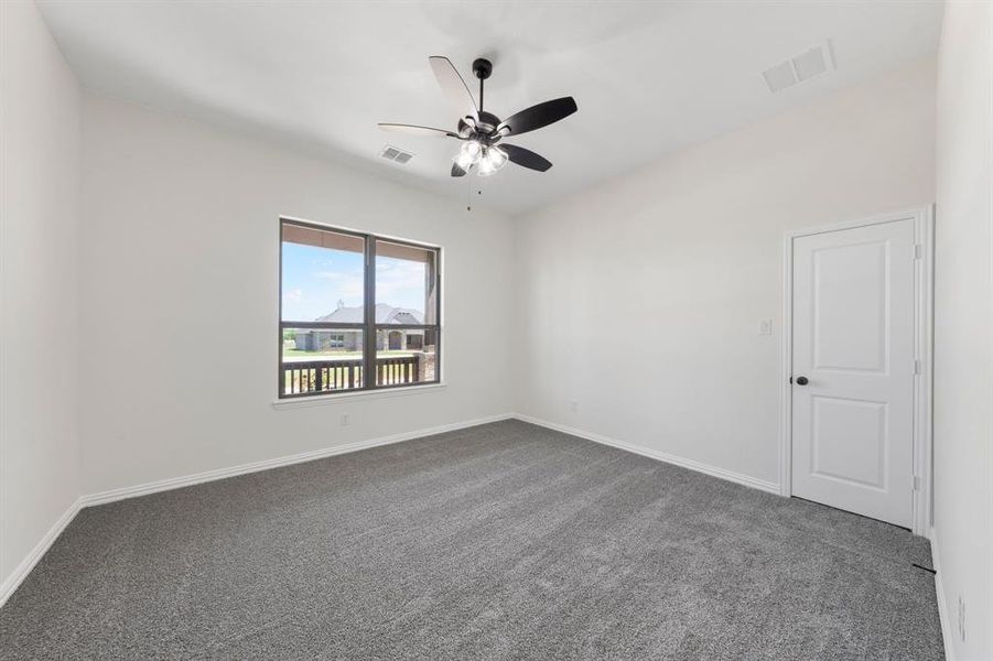 PIC IS NOT OF ACTUAL HOME. PICS TO SHOW STYLE ONLY