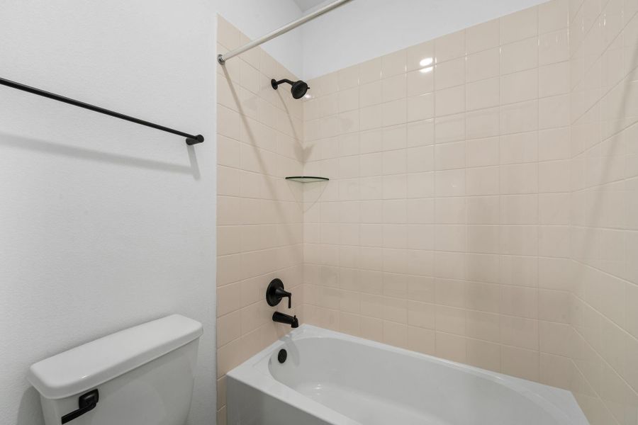 Note: Sample product photo. Actual exterior and interior selections may vary by homesite. Photo may be virtually staged Note: Sample product photo. Actual exterior and interior selections may vary by homesite. Photo may be virtually staged