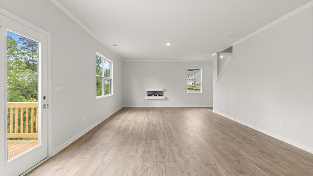 Spacious, unfurnished interior of a new home in Thompson Ridge, Dallas (Image 16). Spacious, unfurnished interior of a new home in Thompson Ridge, Dallas (Image 16).