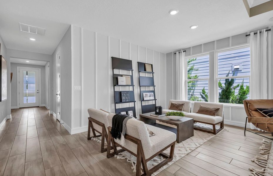 Furnished interior view inside a new home in Hyland Trail, Green Cove Springs (Image 5).