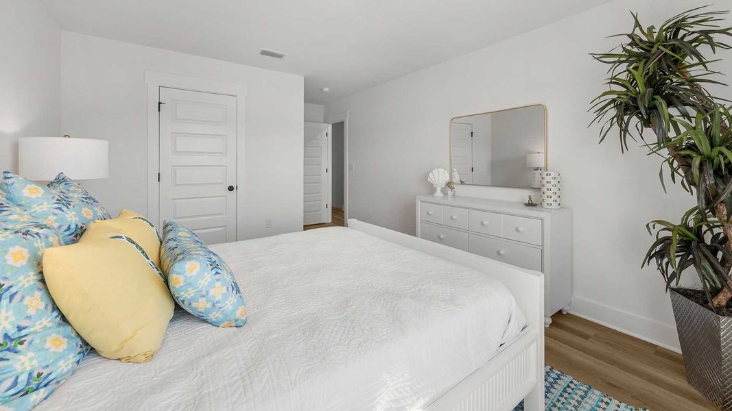 Furnished interior view inside a new home in Colonial East, Panama City Beach (Image 29). Furnished interior view inside a new home in Colonial East, Panama City Beach (Image 29).