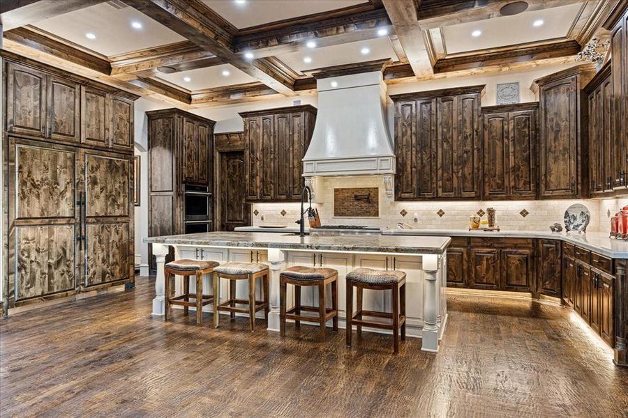 Furnished interior view inside a new home in , Paradise (Image 25).